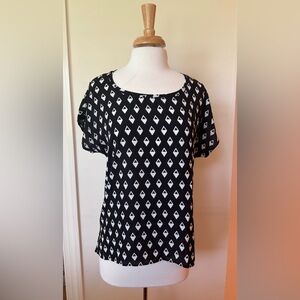 Pleione Geometric Swing Cap-Sleeve Top (Women's S)